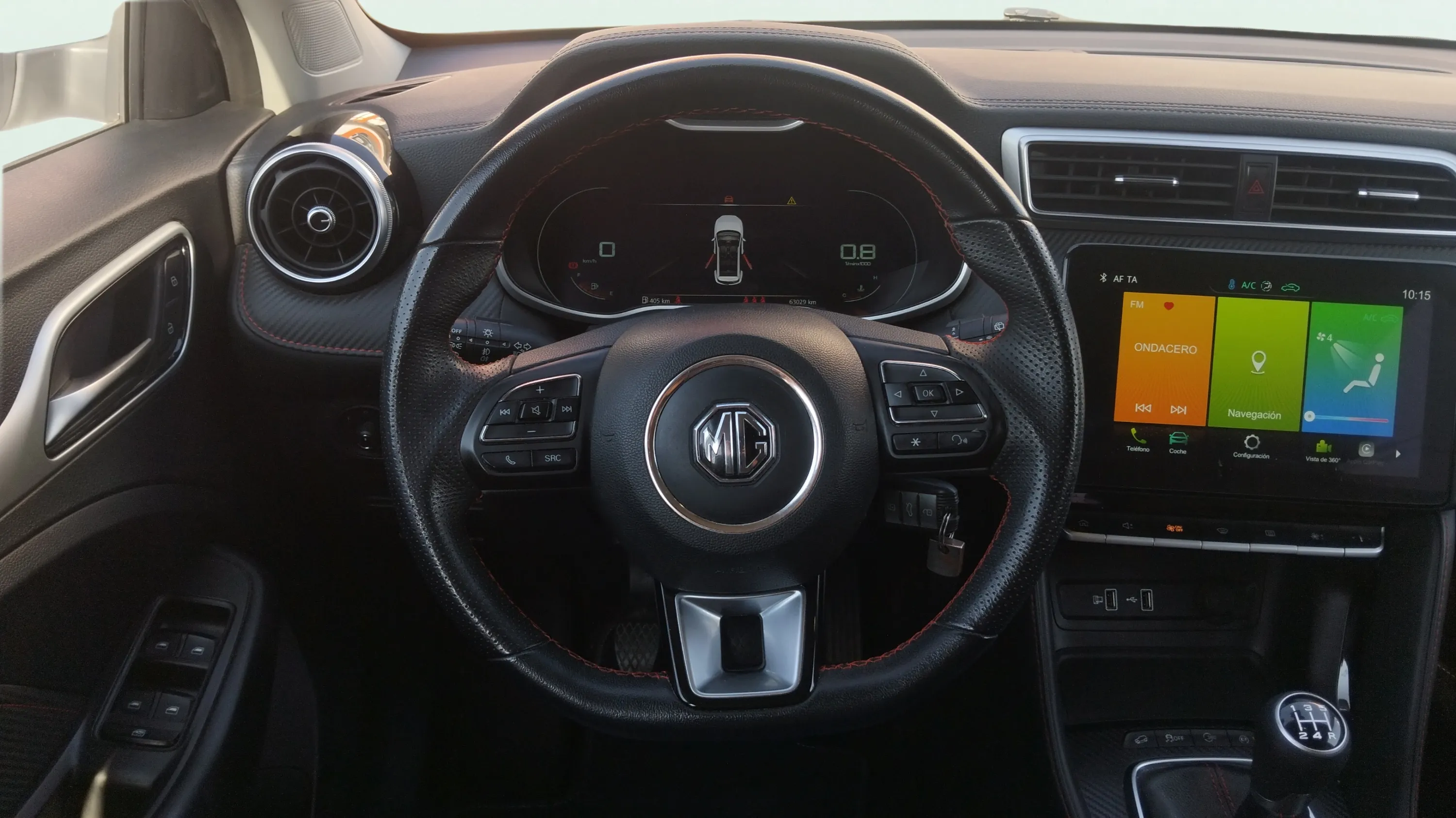 MG ZS 1.5 Luxury - foto 14