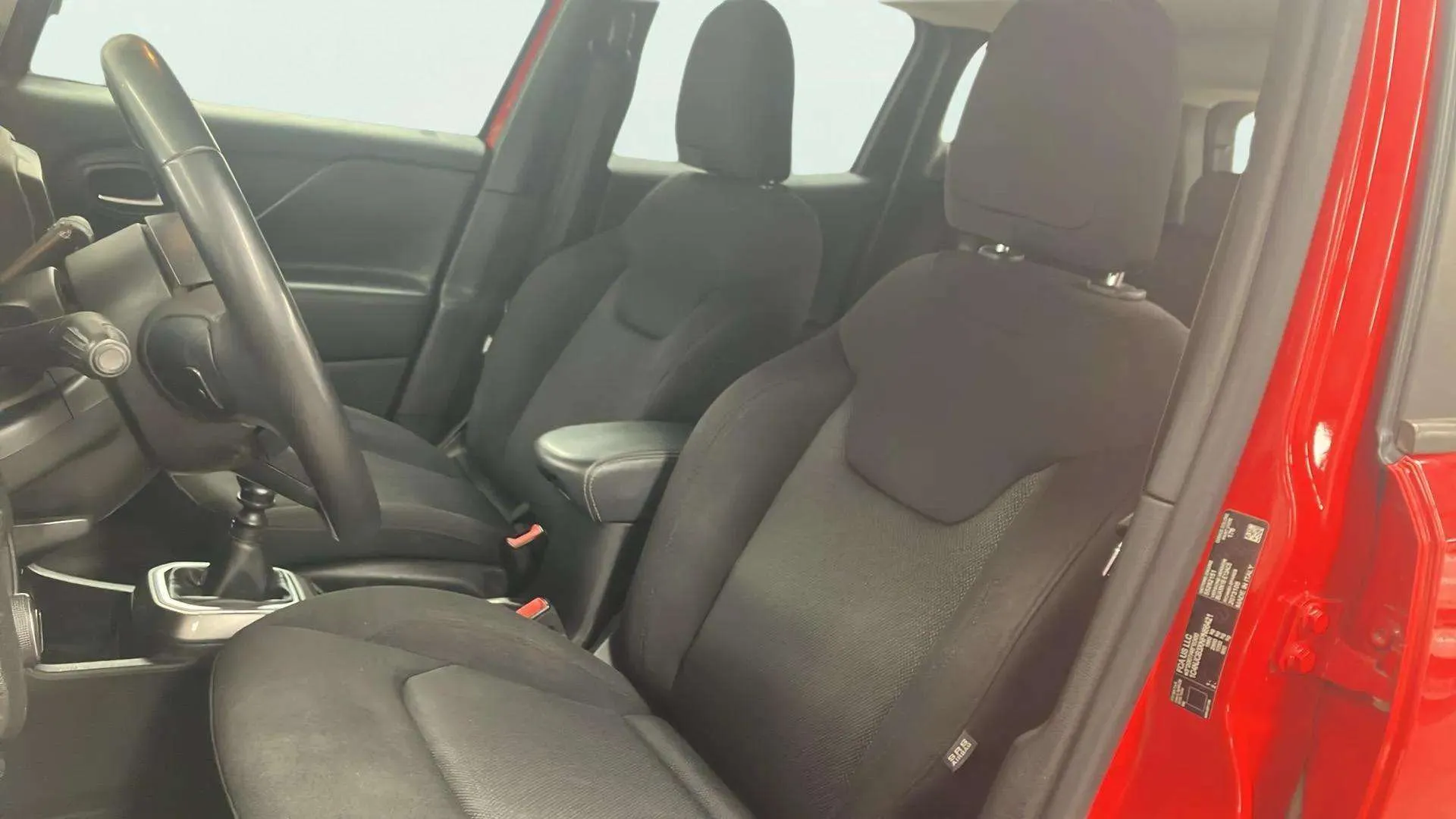 Jeep Renegade Limited 1.0G 4x2 - foto 9