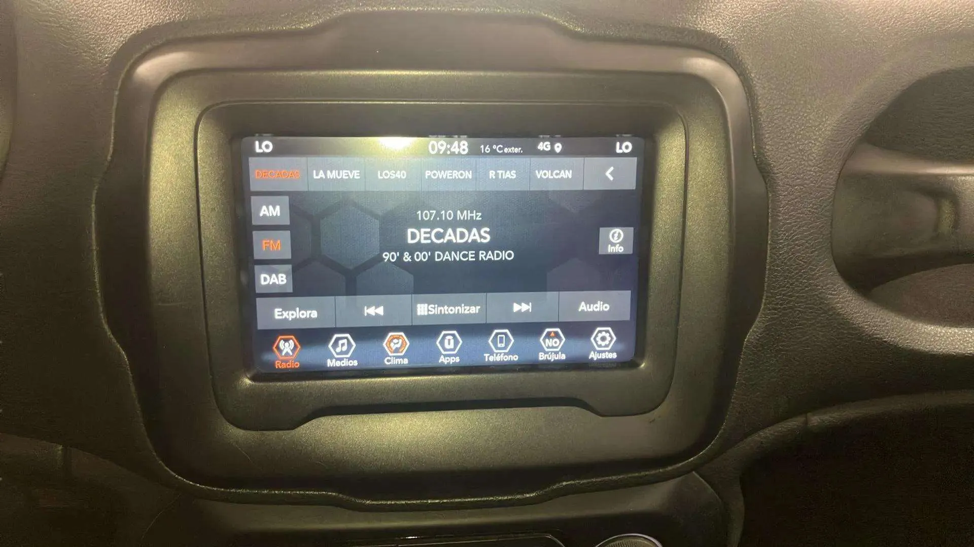 Jeep Renegade Limited 1.0G 4x2 - foto 17