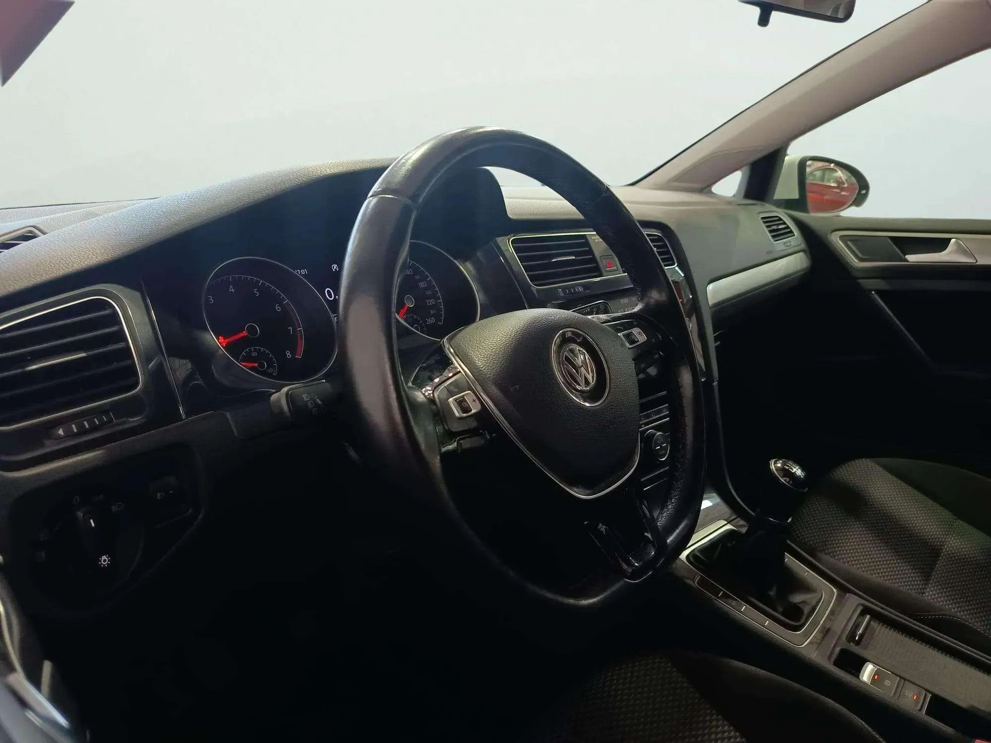 Volkswagen Golf Advance 1.0 TSI - foto 10