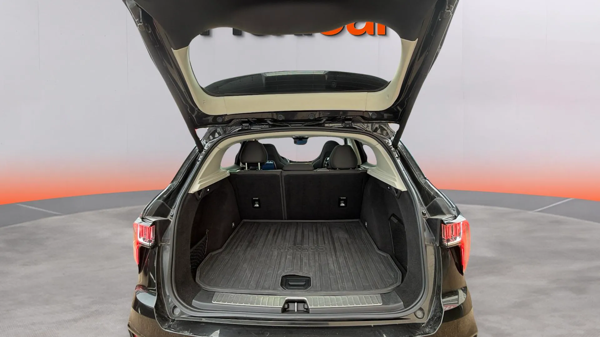 Lynk & Co 01 1.5 PHEV - foto 28