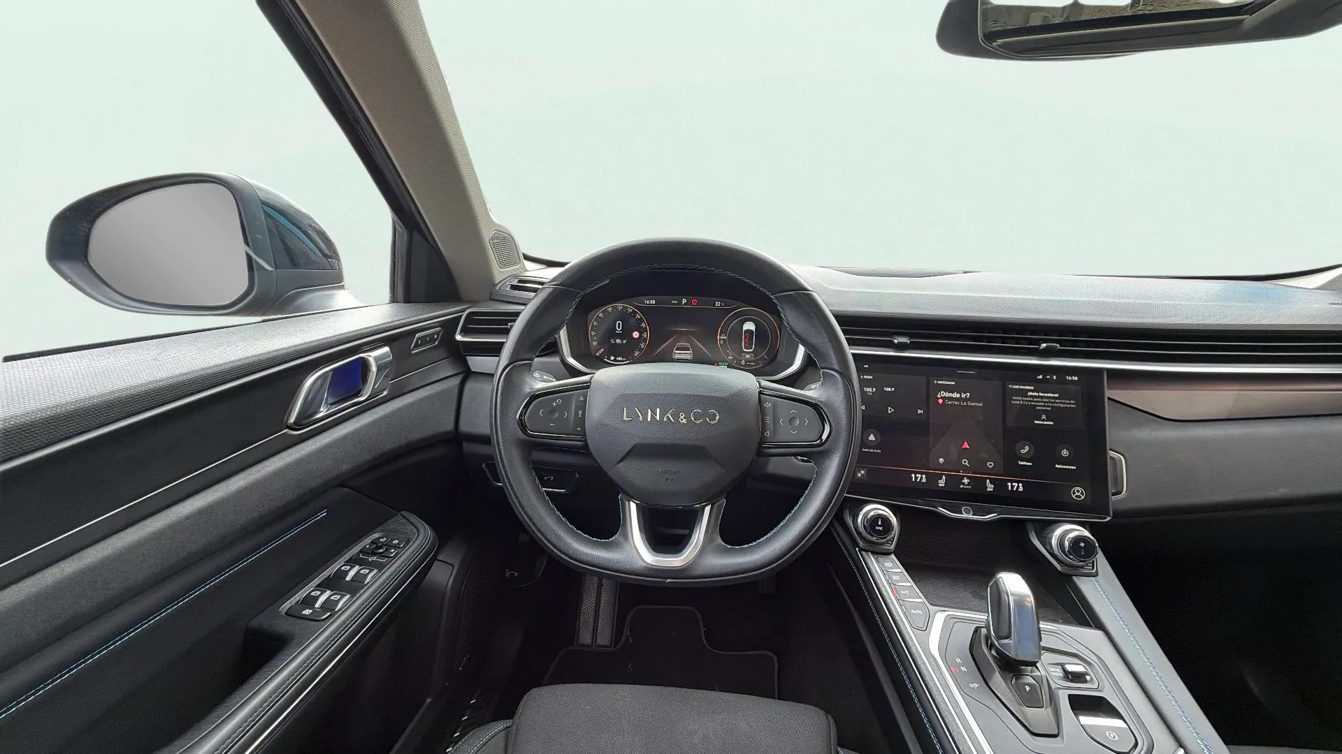 Lynk & Co 01 1.5 PHEV - foto 14