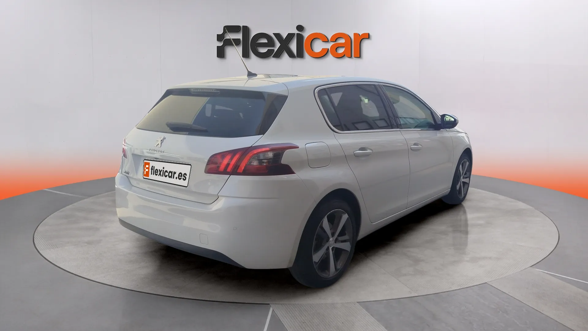 Peugeot 308 Allure Pack PureTech 130 EAT8 - foto 8