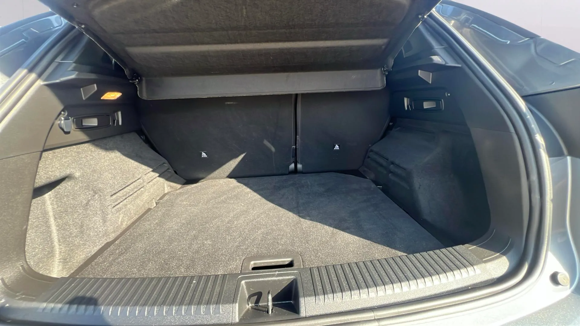 Renault Austral Equilibre Mild Hybrid - foto 18