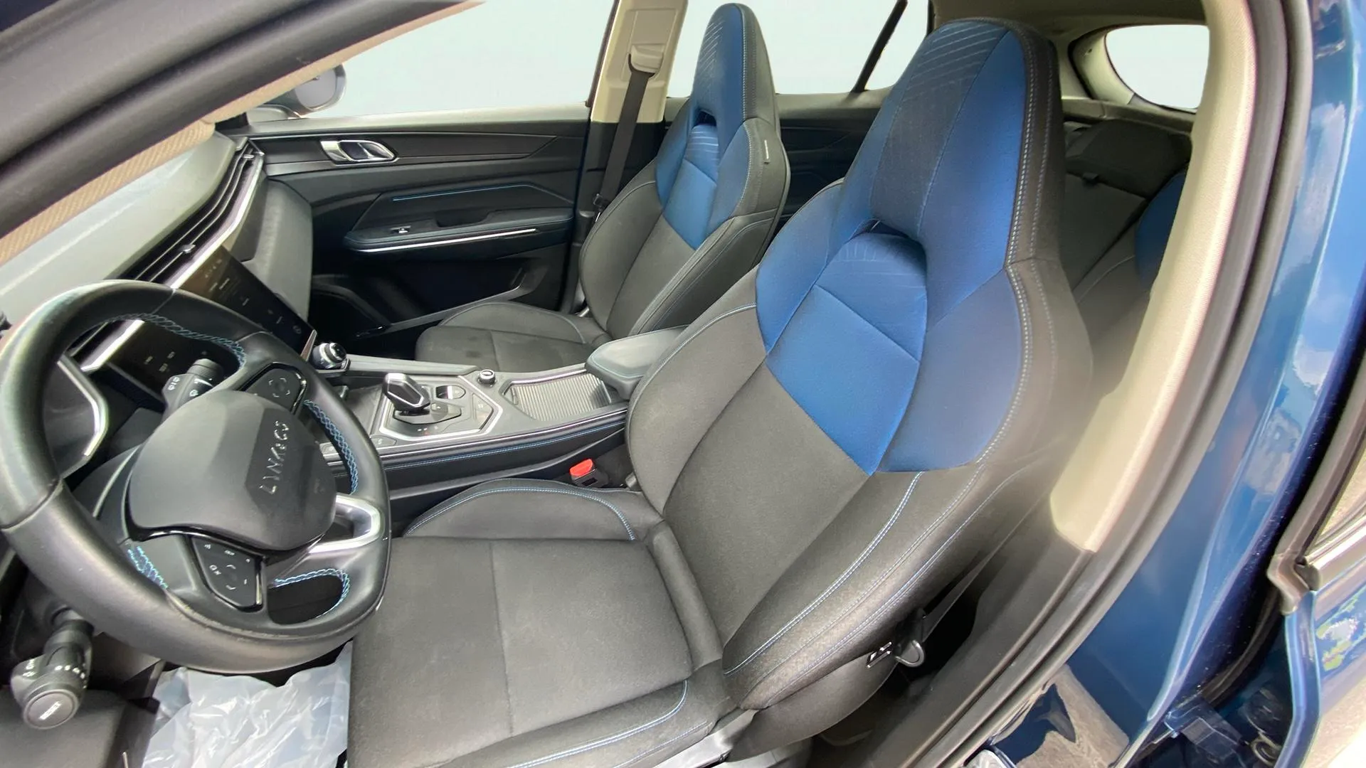 Lynk & Co 01 1.5 PHEV - foto 13
