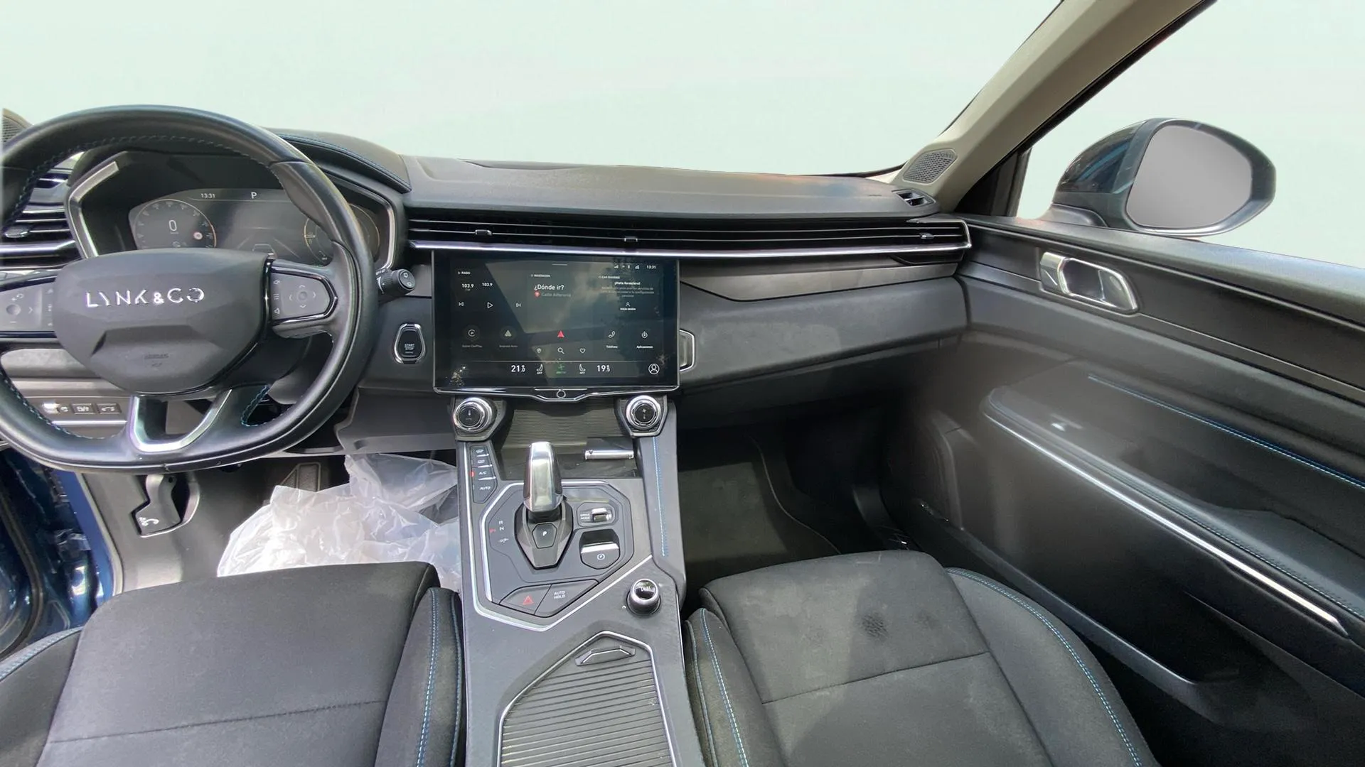 Lynk & Co 01 1.5 PHEV - foto 12