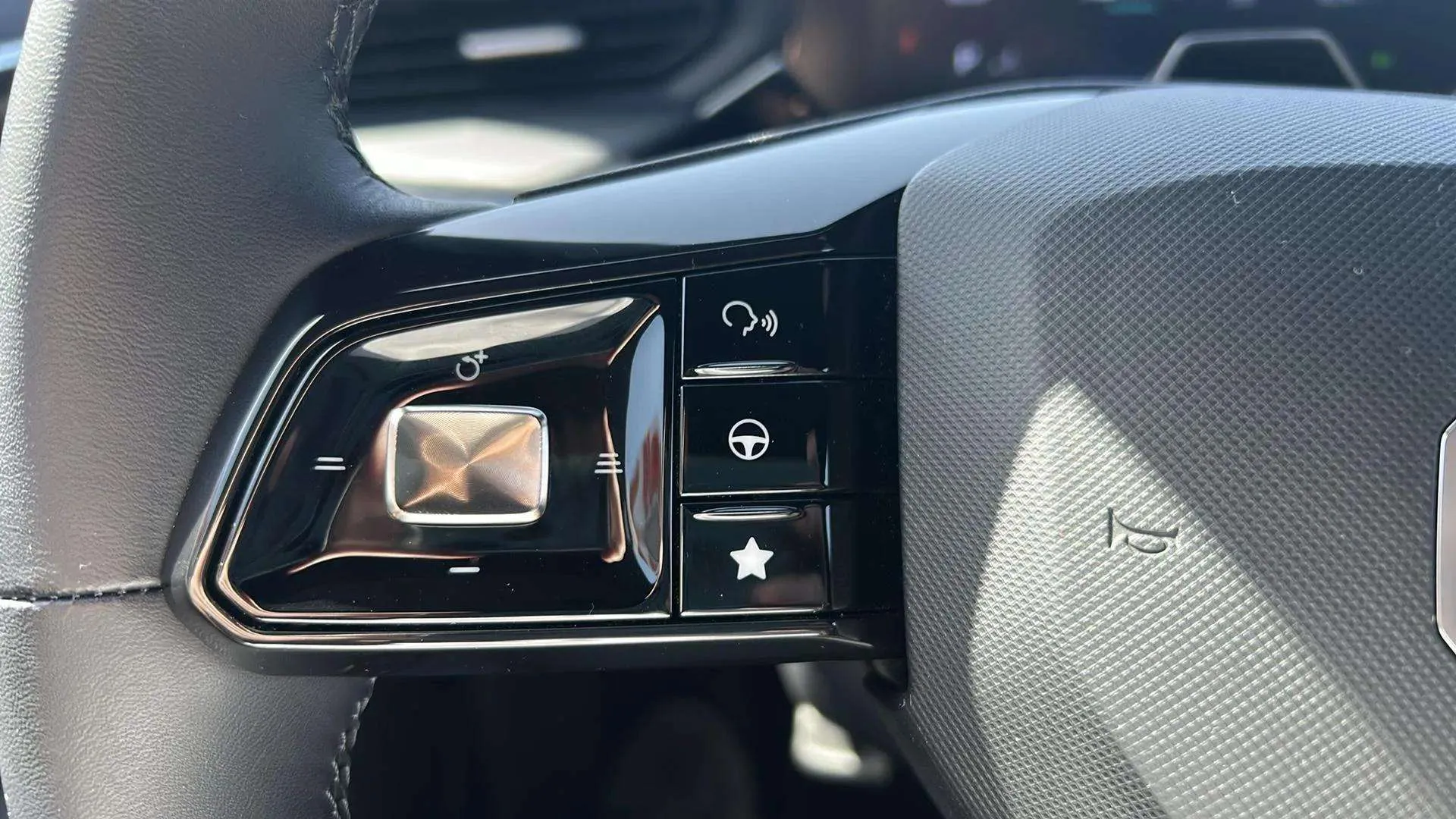 MG MG3 1.5 Comfort MY26 - foto 26