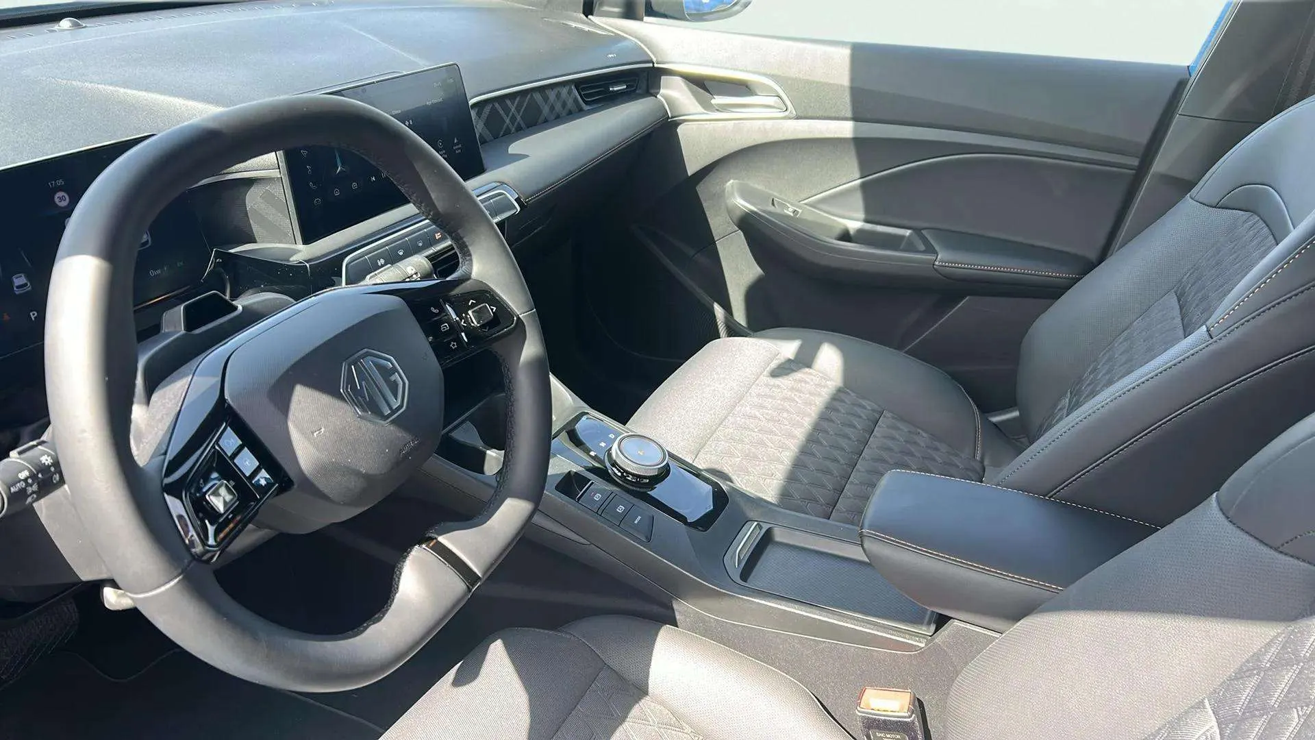 MG MG3 1.5 Comfort MY26 - foto 25
