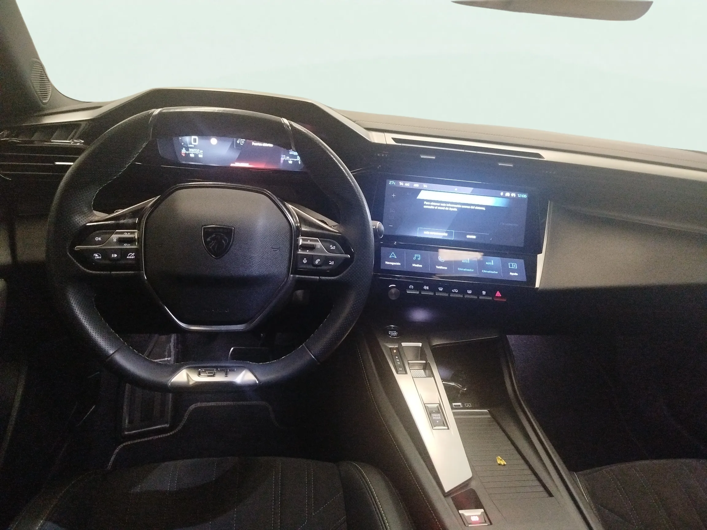 Peugeot 308 GT PureTech 130 EAT8 - foto 12