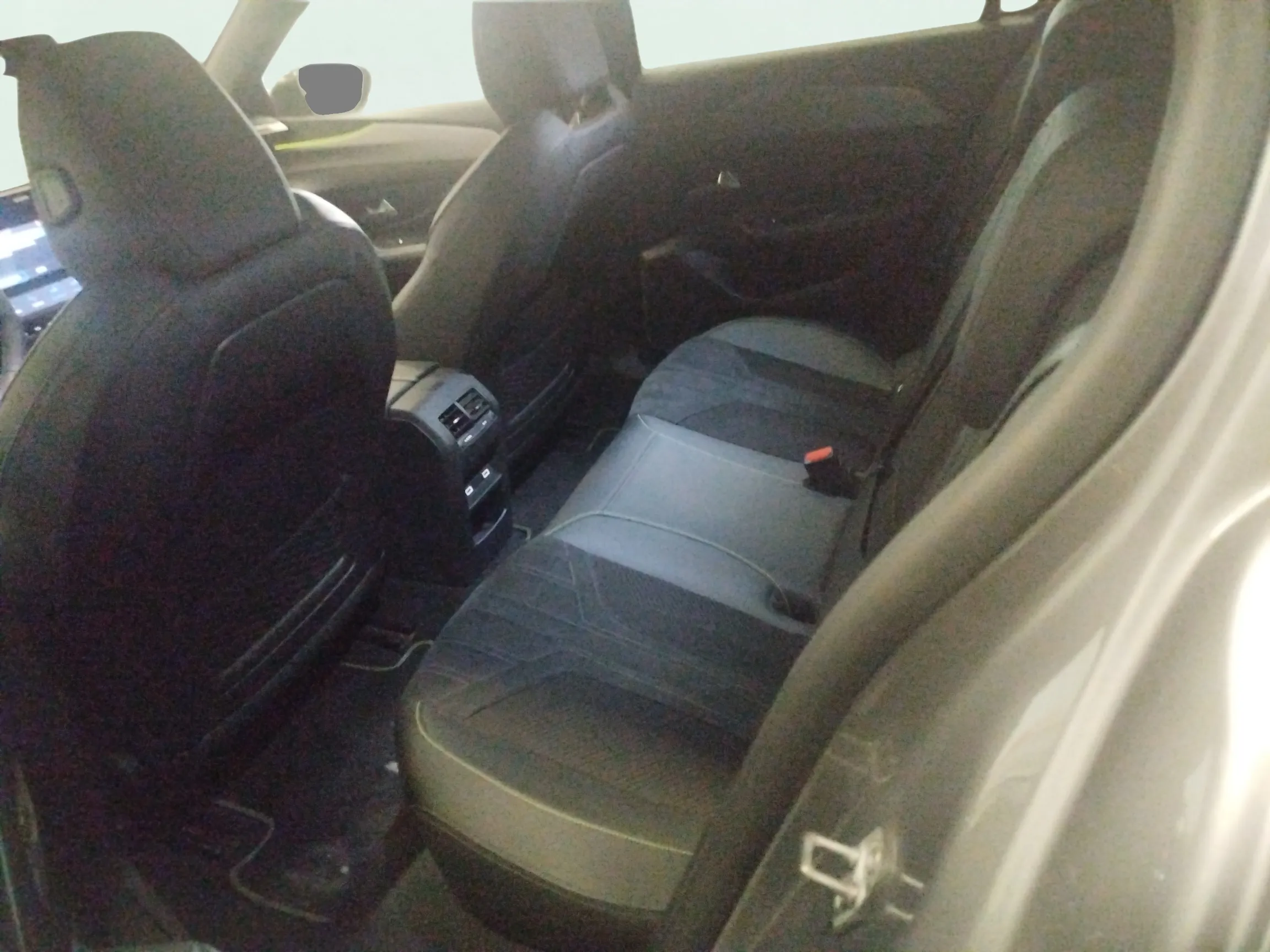 Peugeot 308 GT PureTech 130 EAT8 - foto 17