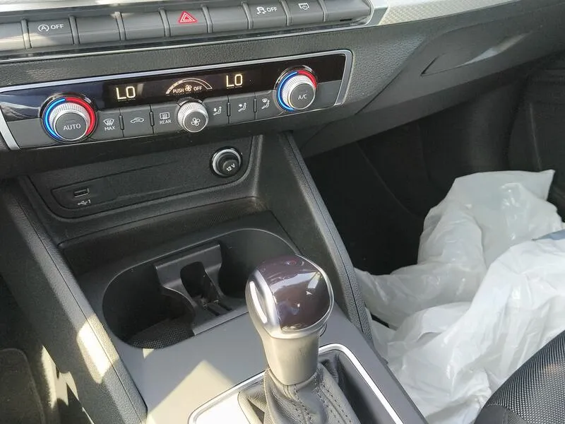 Audi Q2 30 TDI Advanced S tronic - foto 12