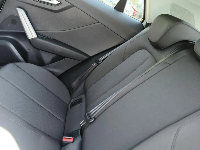 Audi Q2 30 TDI Advanced S tronic - foto 33