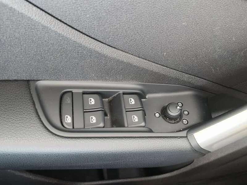 Audi Q2 30 TDI Advanced S tronic - foto 29
