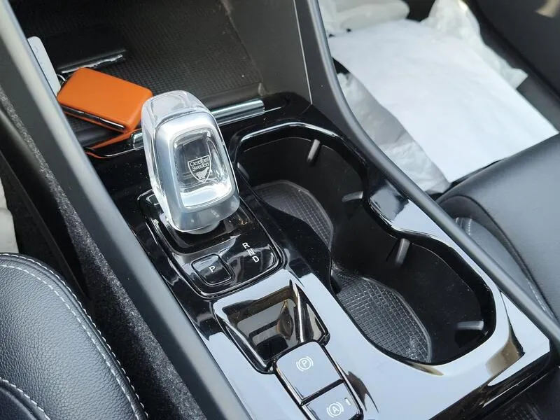 Volvo XC40 1.5 T4 Twin Recharge Inscription - foto 13