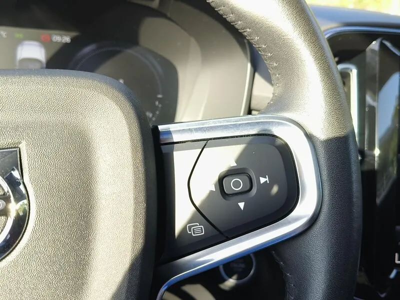 Volvo XC40 1.5 T4 Twin Recharge Inscription - foto 22