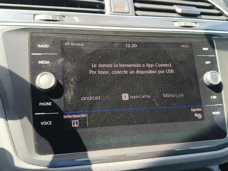 Volkswagen Tiguan 2.0 TDI Advance - foto 16
