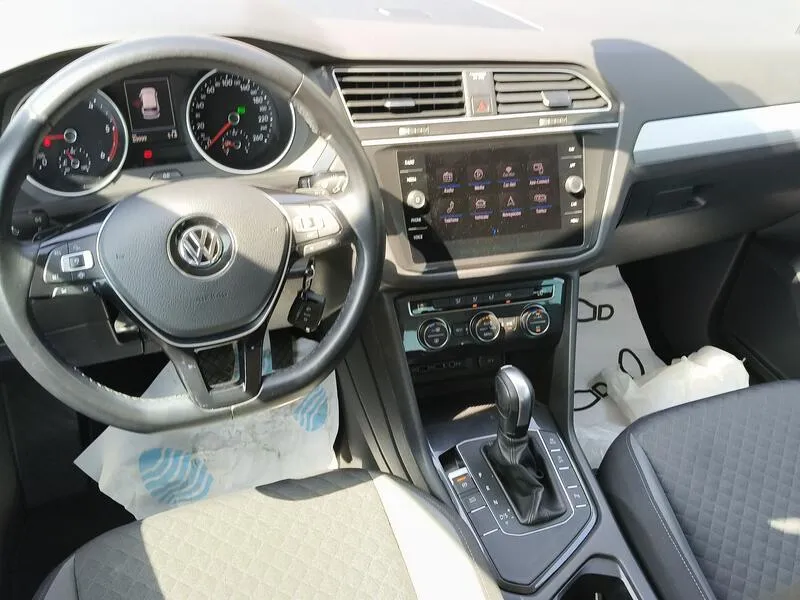 Volkswagen Tiguan 2.0 TDI Advance - foto 10