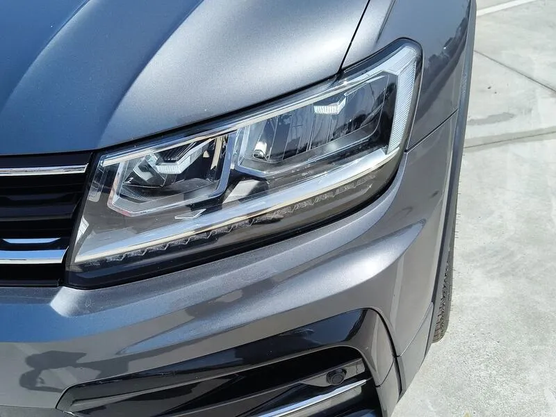 Volkswagen Tiguan 2.0 TDI Advance - foto 47