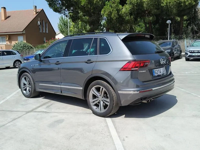 Volkswagen Tiguan 2.0 TDI Advance - foto 4