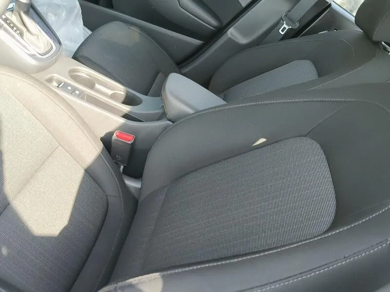 Hyundai Kona 1.6 GDI Maxx - foto 33
