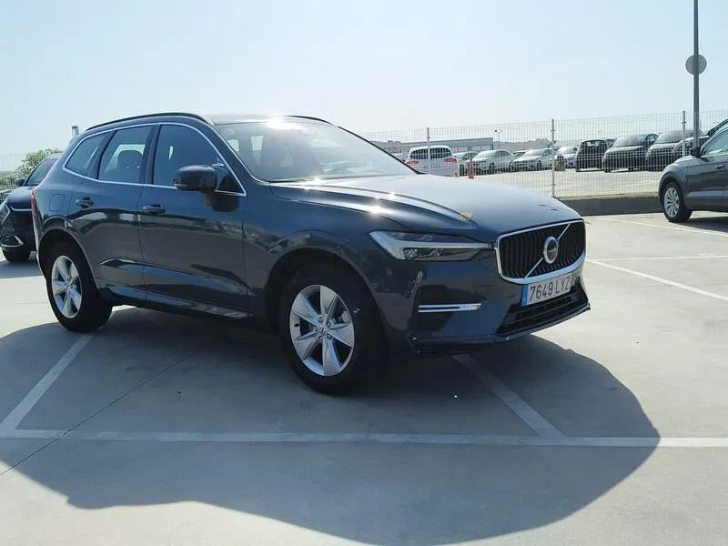 Volvo XC60 2.0 B4 D Core - foto 8