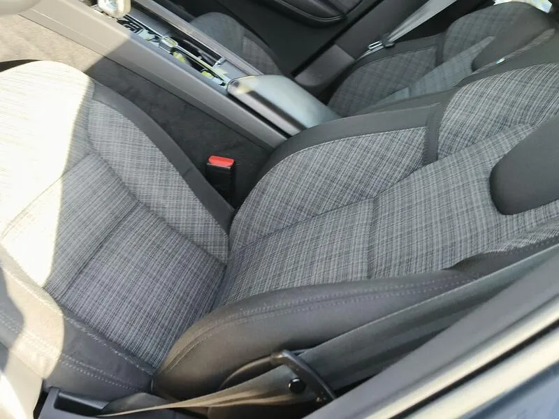 Volvo XC60 2.0 B4 D Core - foto 34