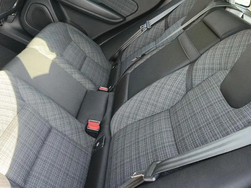 Volvo XC60 2.0 B4 D Core - foto 37