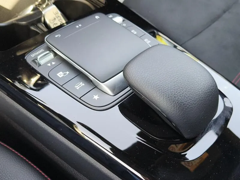 Mercedes-Benz Clase C 250e - foto 14