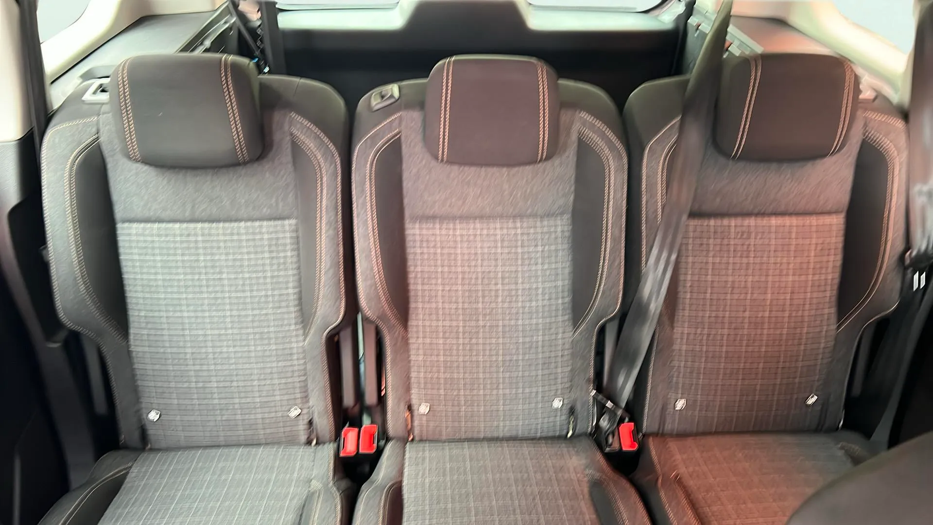 Peugeot Rifter GT Standard PureTech EAT8 - foto 17