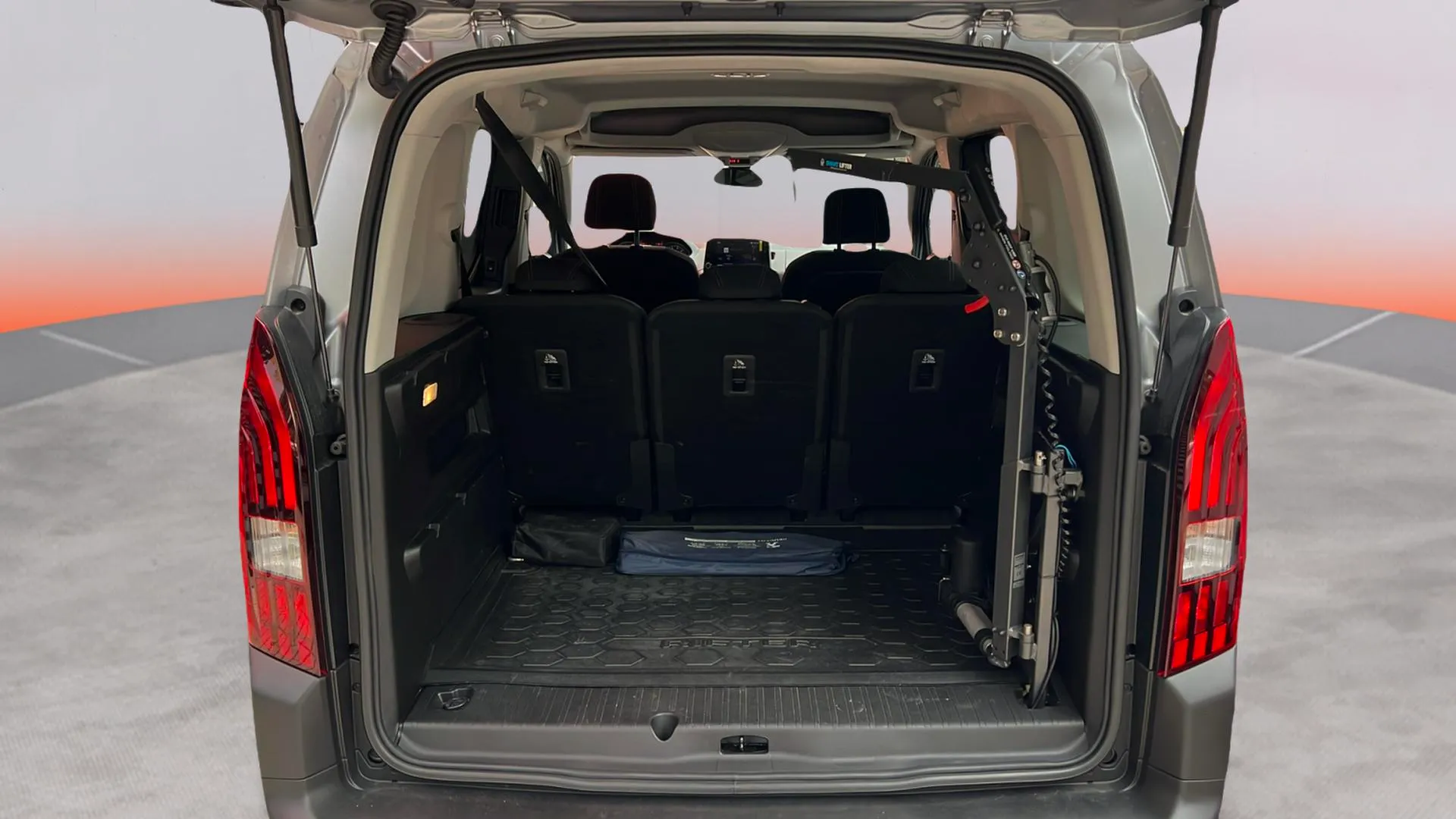 Peugeot Rifter GT Standard PureTech EAT8 - foto 18