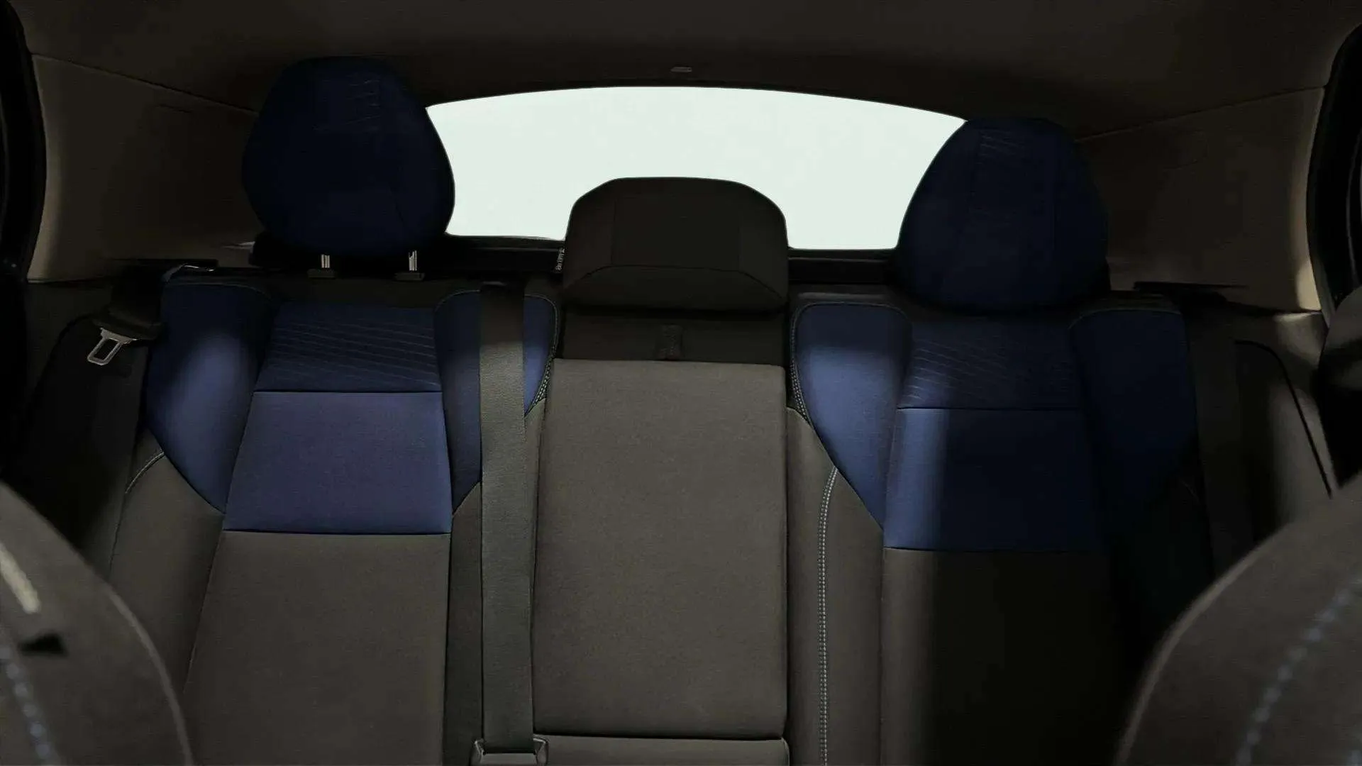 Lynk & Co 01 1.5 PHEV 3. - foto 14