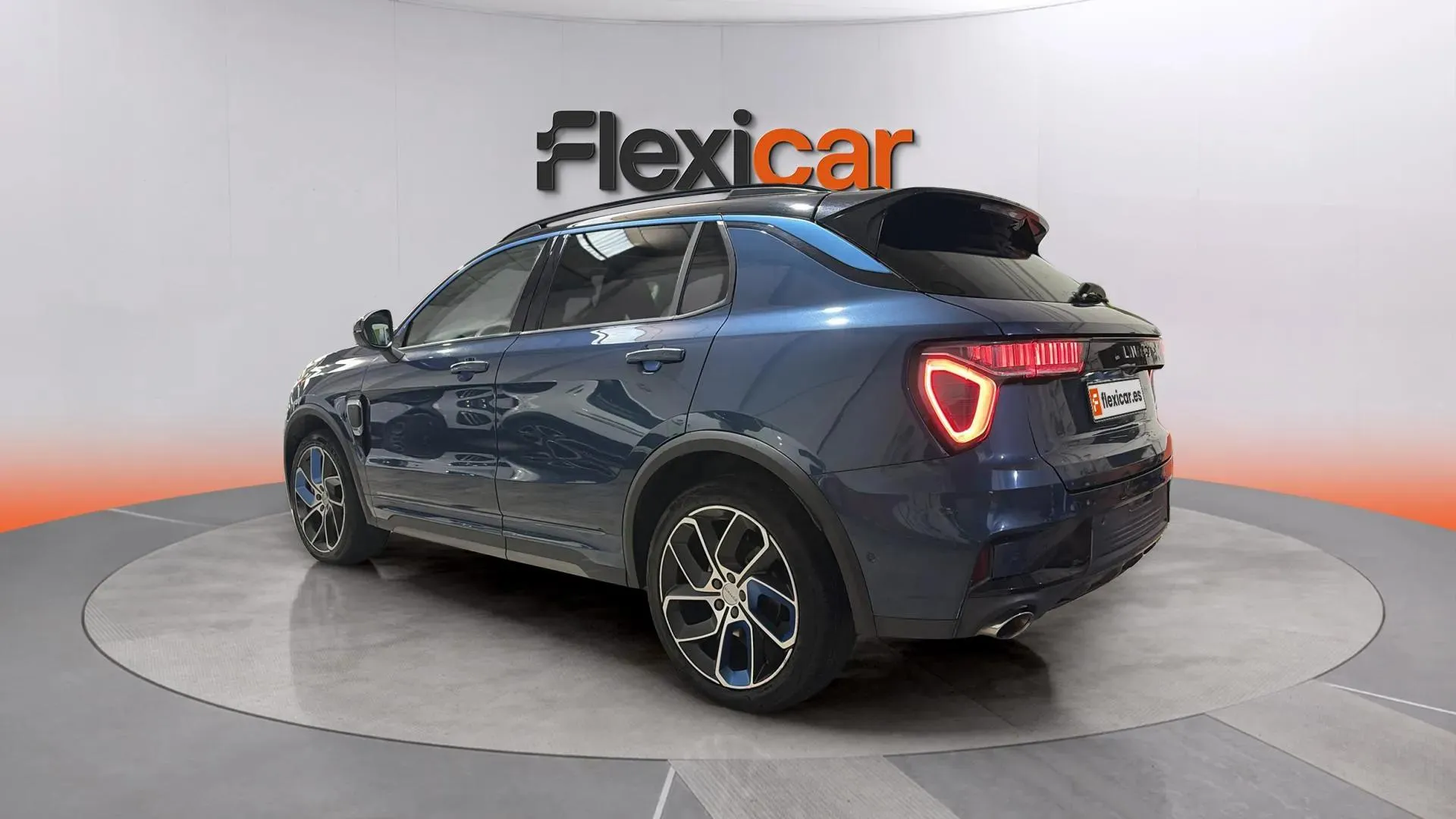 Lynk & Co 01 1.5 PHEV 3. - foto 5