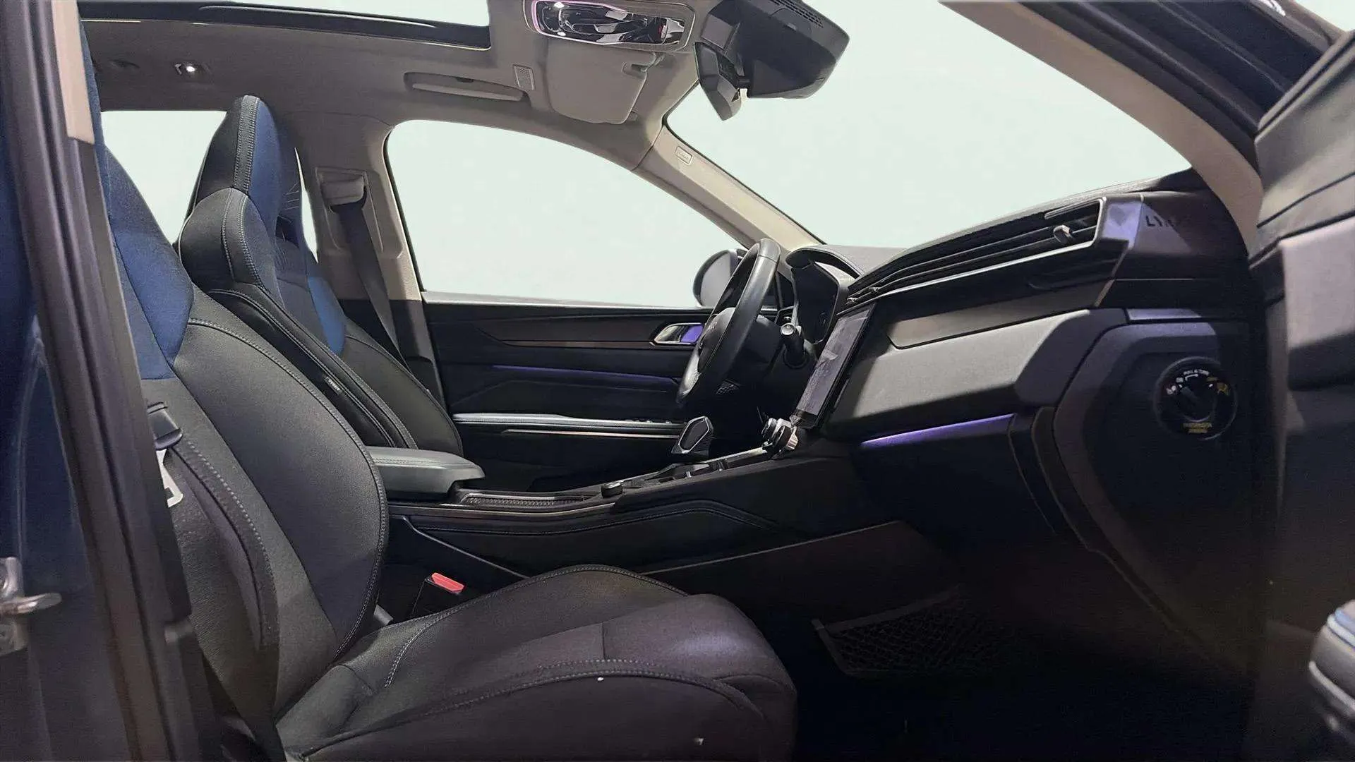 Lynk & Co 01 1.5 PHEV 3. - foto 13