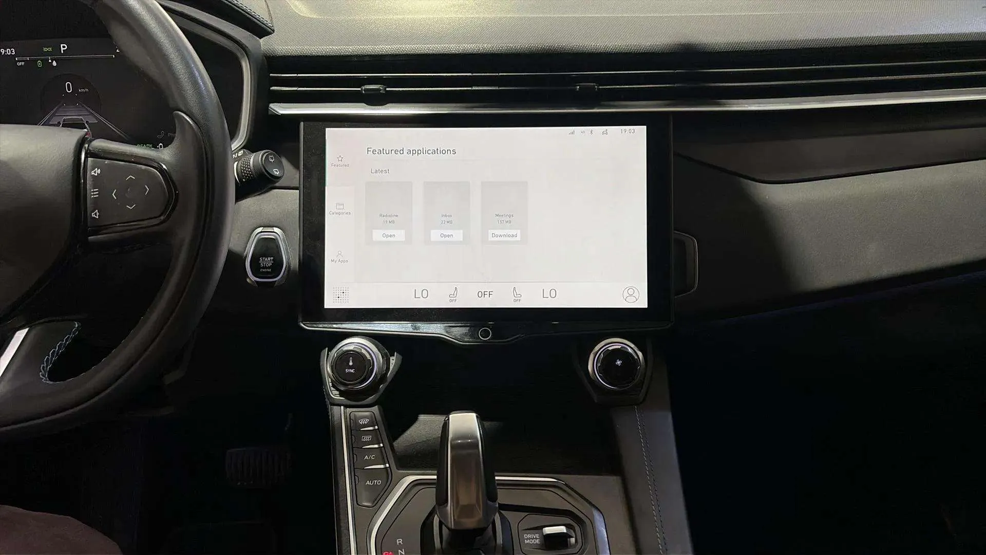 Lynk & Co 01 1.5 PHEV 3. - foto 12