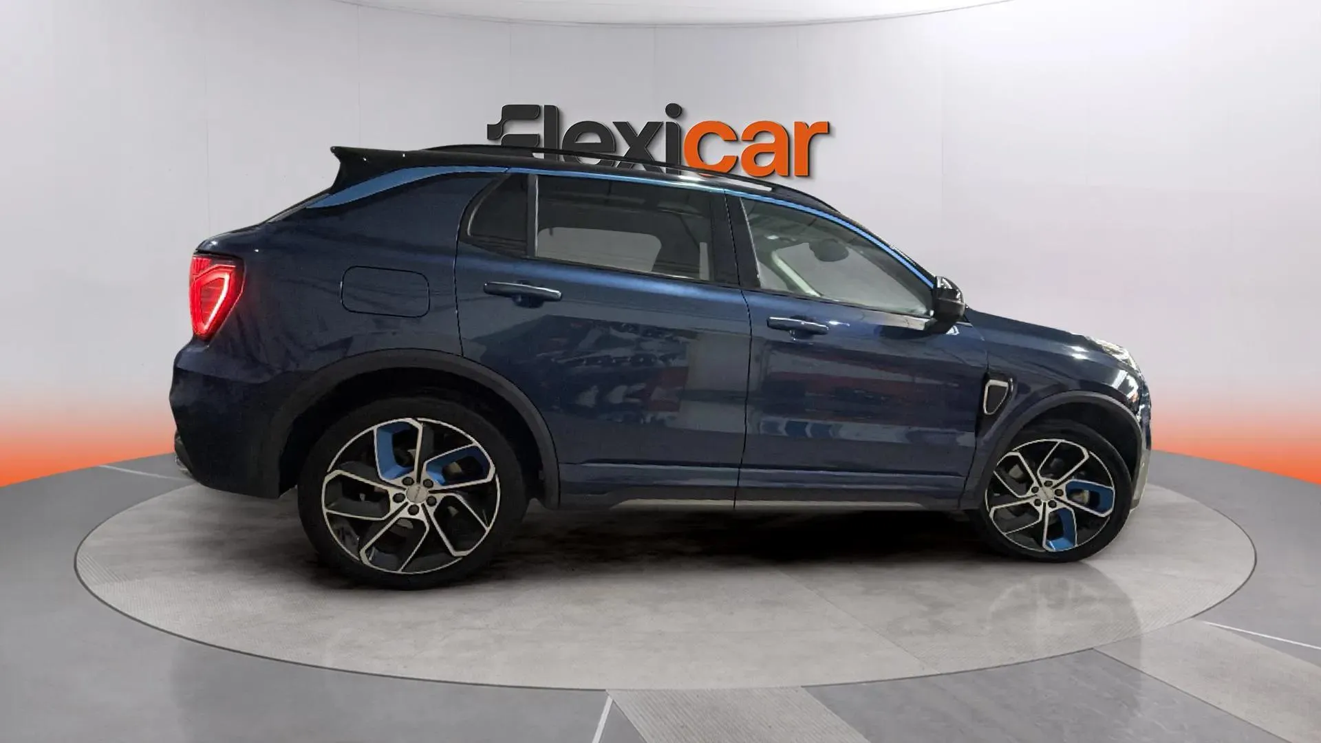 Lynk & Co 01 1.5 PHEV 3. - foto 8