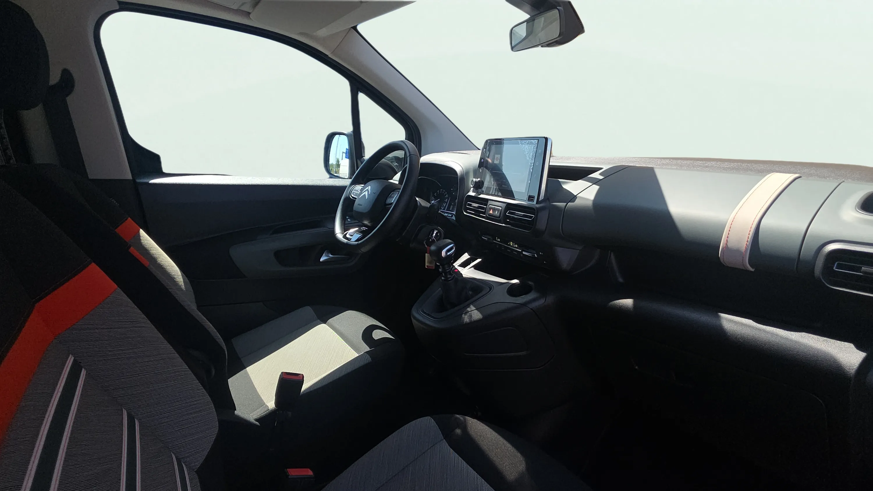 Citroën Berlingo Talla M BlueHDi 130 Shine - foto 17