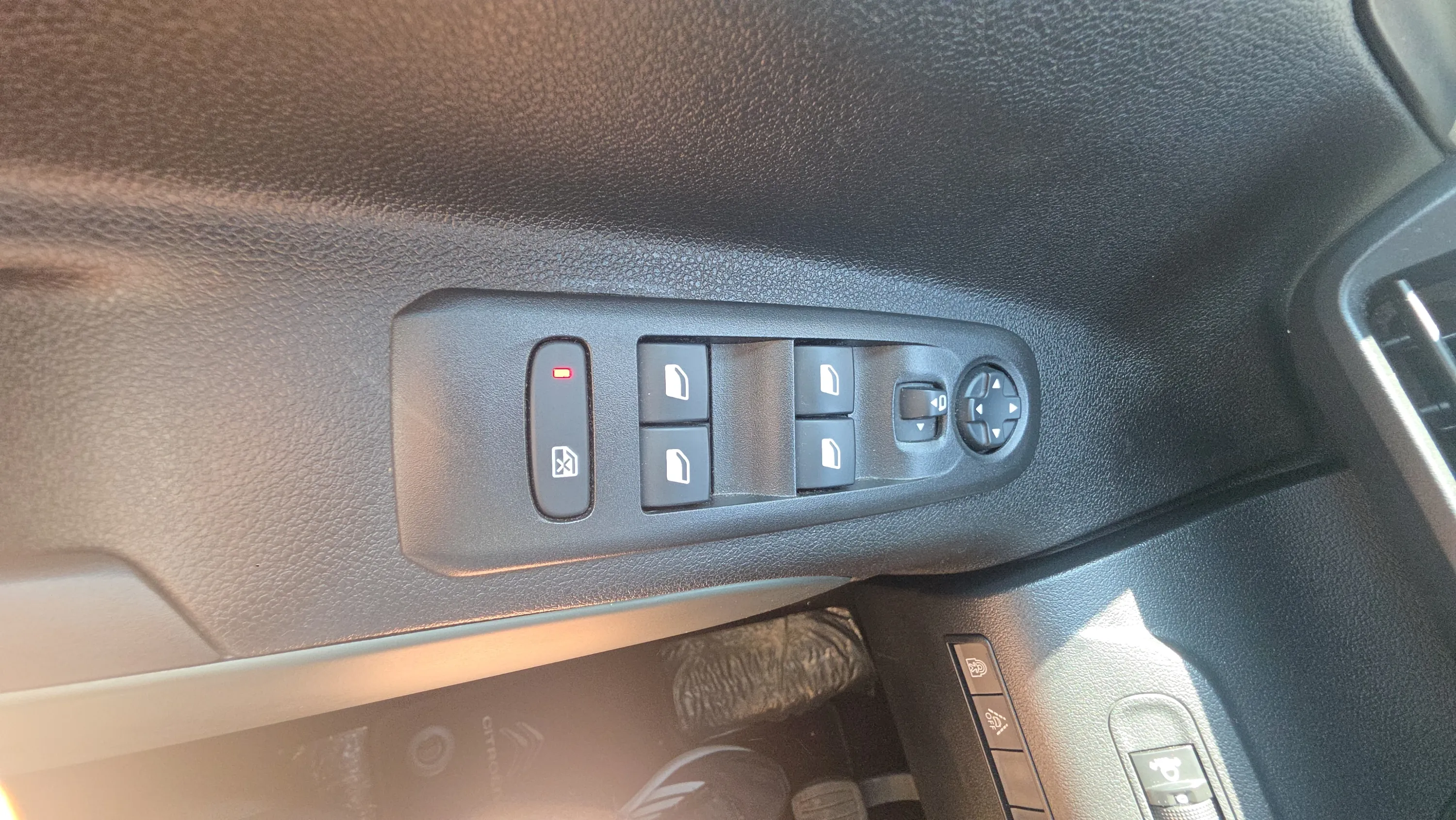 Citroën Berlingo Talla M BlueHDi 130 Shine - foto 18