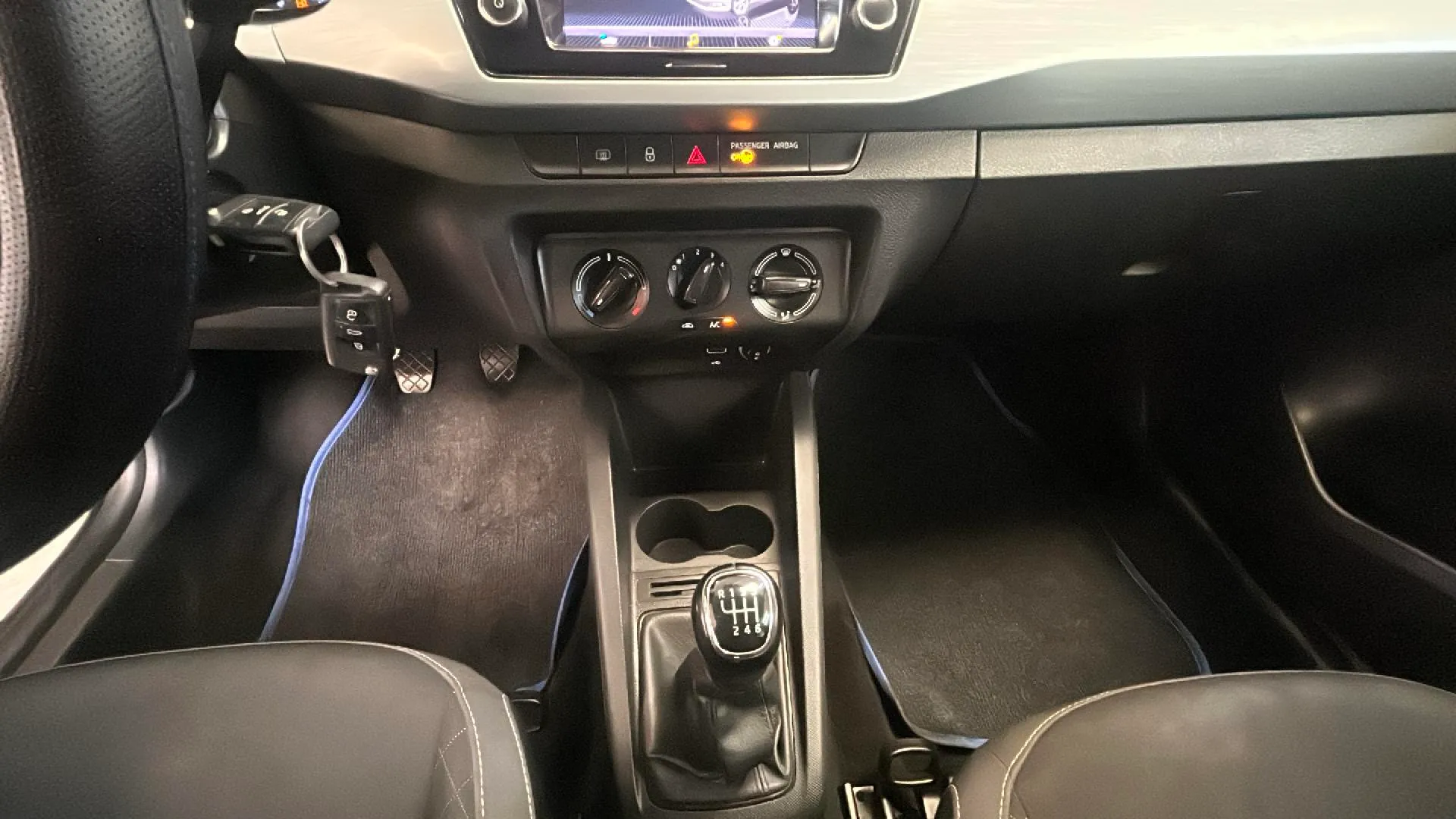 Škoda Fabia 1.0 TSI Ambition - foto 14