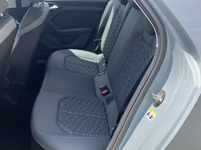 Audi A1 30 TFSI Adrenalin - foto 15