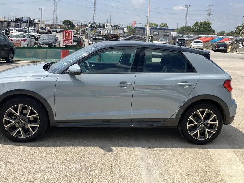 Audi A1 30 TFSI Adrenalin - foto 3