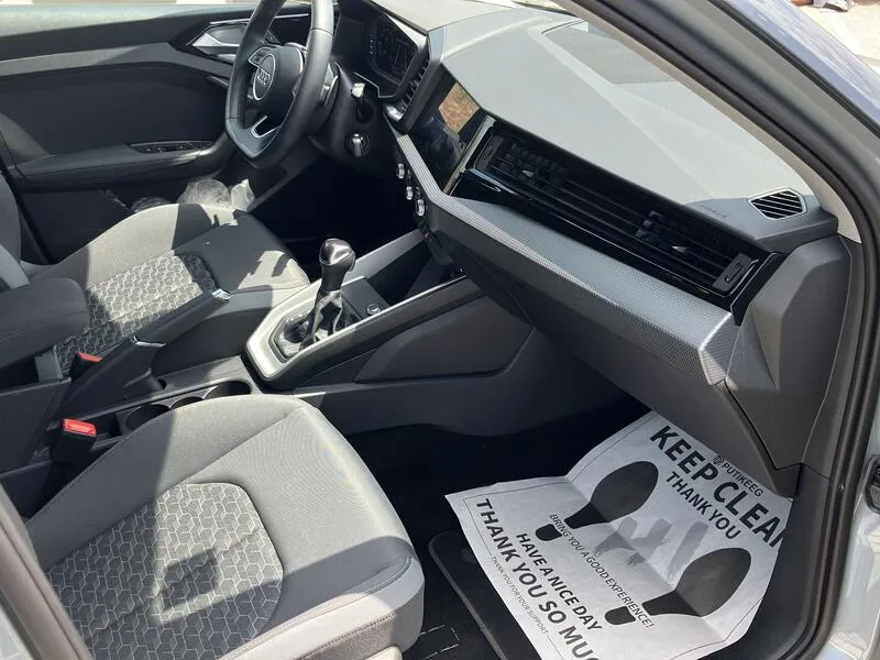 Audi A1 30 TFSI Adrenalin - foto 22