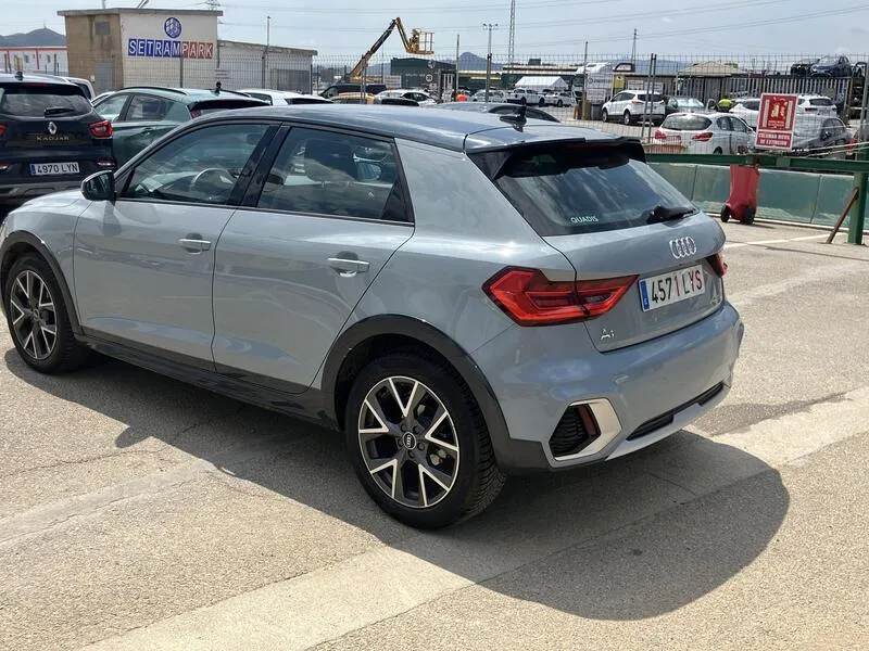 Audi A1 30 TFSI Adrenalin - foto 4