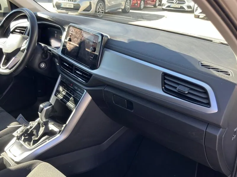 Volkswagen T-Roc 1.5 TSI Life - foto 29
