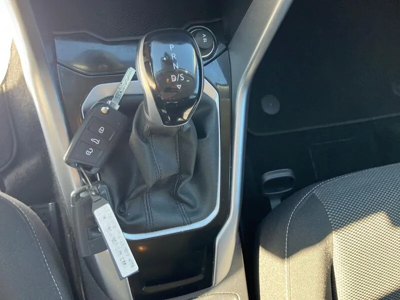 Volkswagen T-Roc 1.5 TSI Life - foto 16