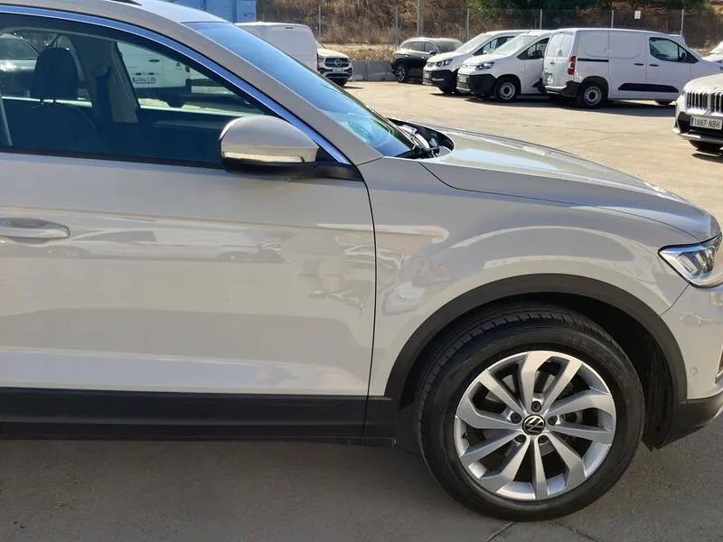 Volkswagen T-Roc 1.5 TSI Life - foto 25