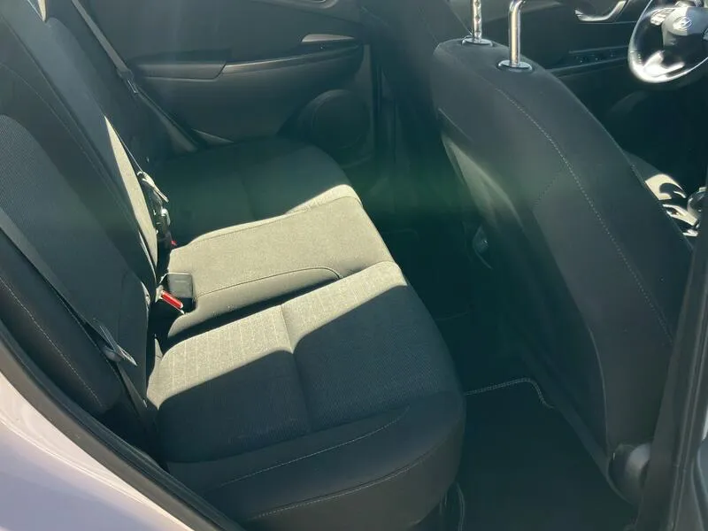 Hyundai Kona 1.6 GDI Maxx - foto 31