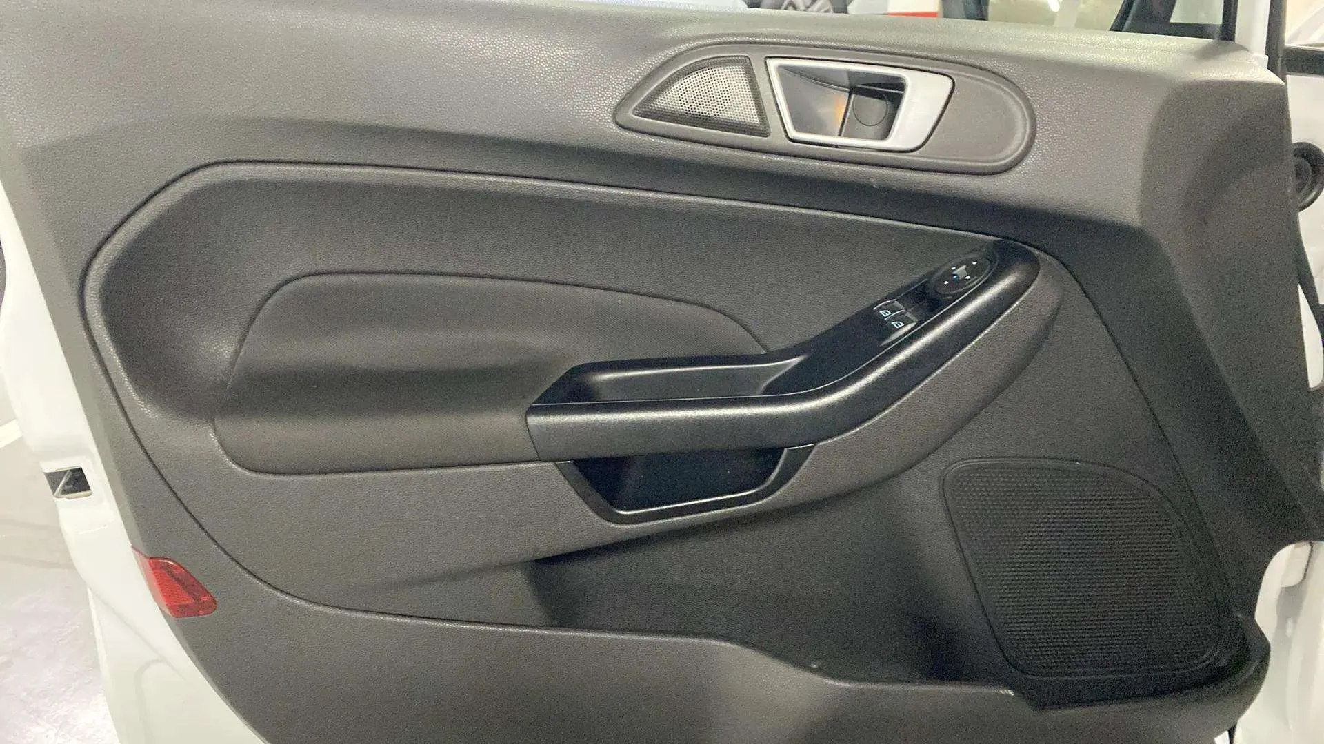 Ford Fiesta 1.5 TDCi Trend - foto 20