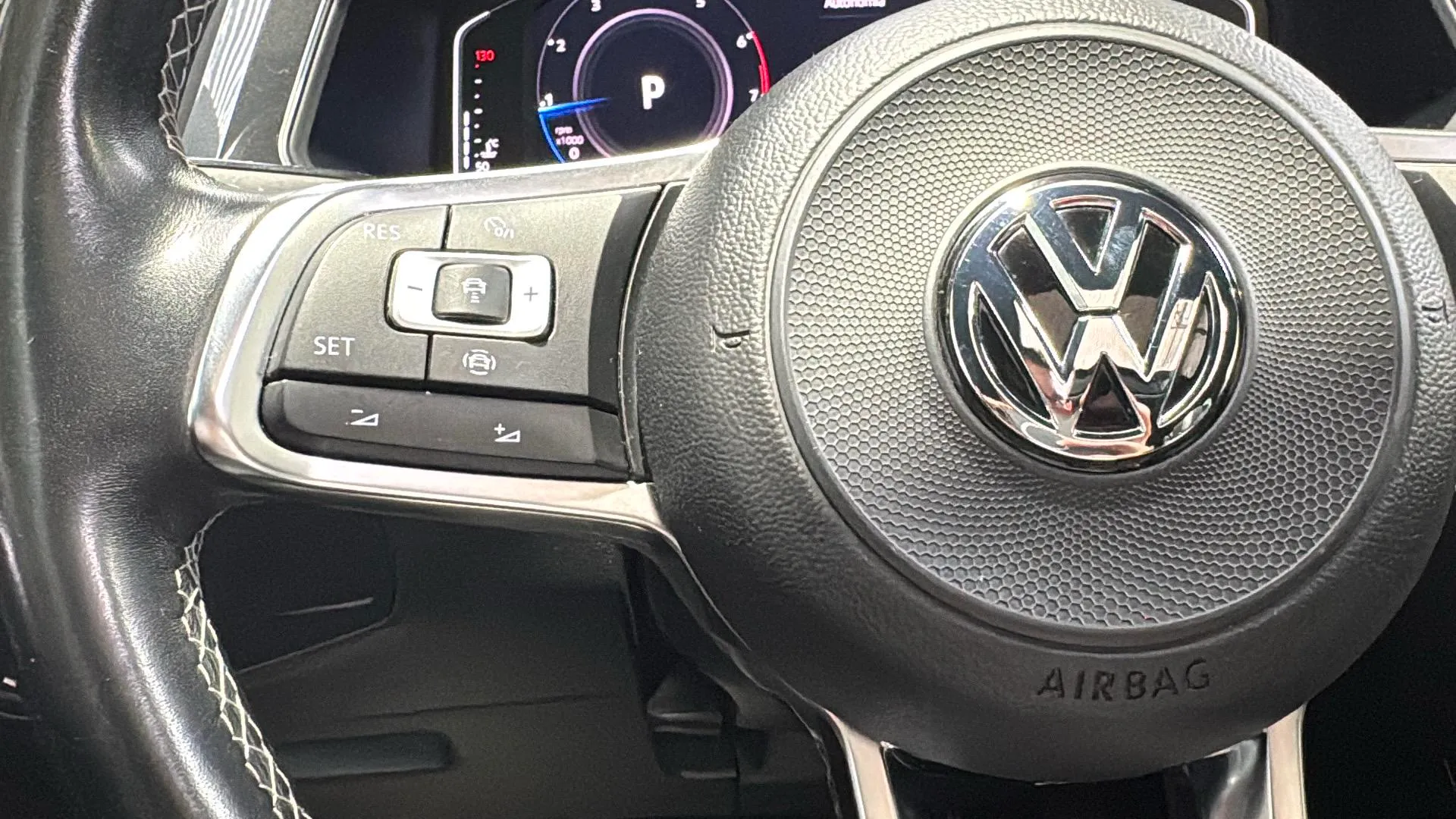 Volkswagen Tiguan Sport 1.5 TSI DSG - foto 20