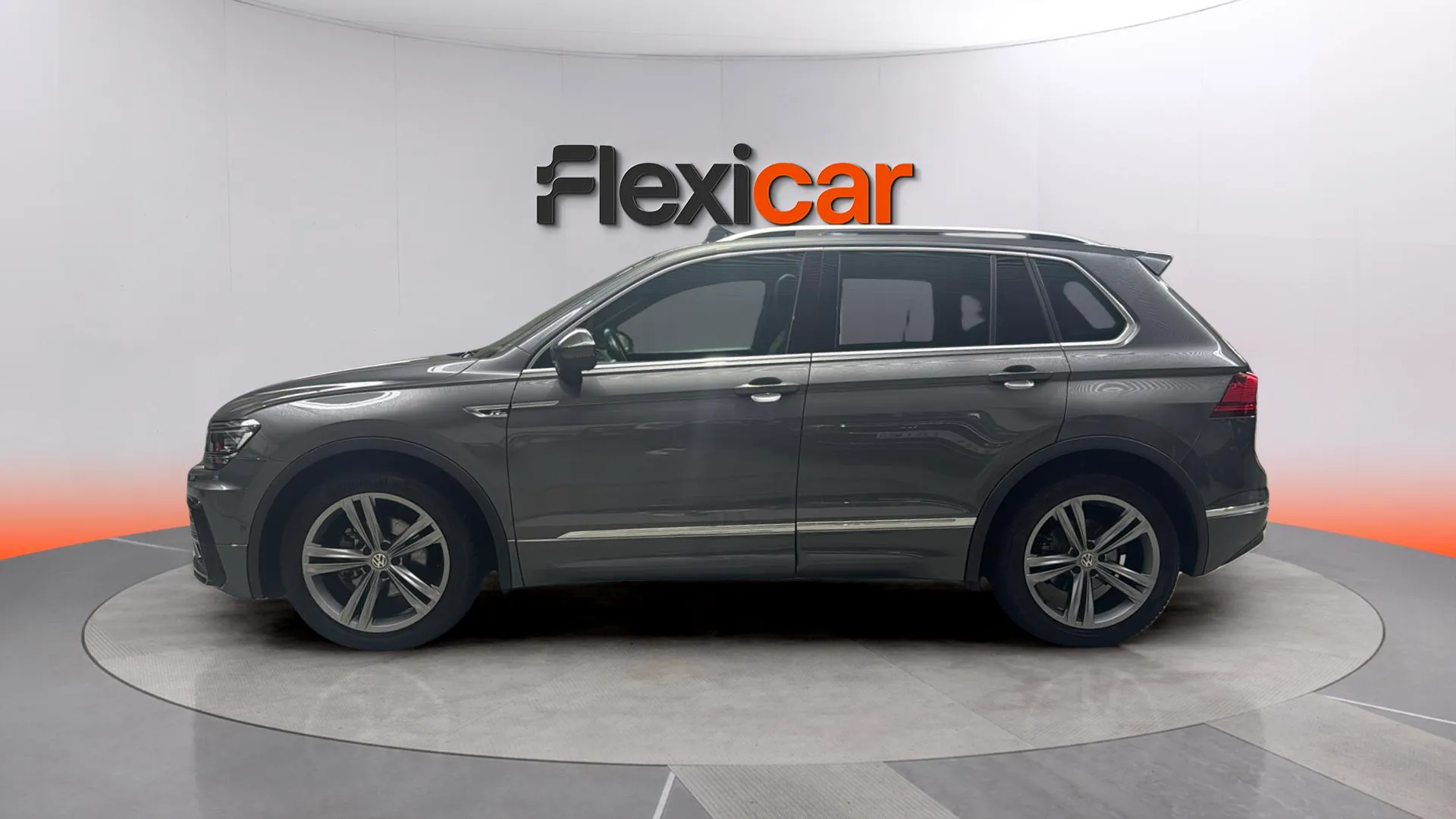 Volkswagen Tiguan Sport 1.5 TSI DSG - foto 4
