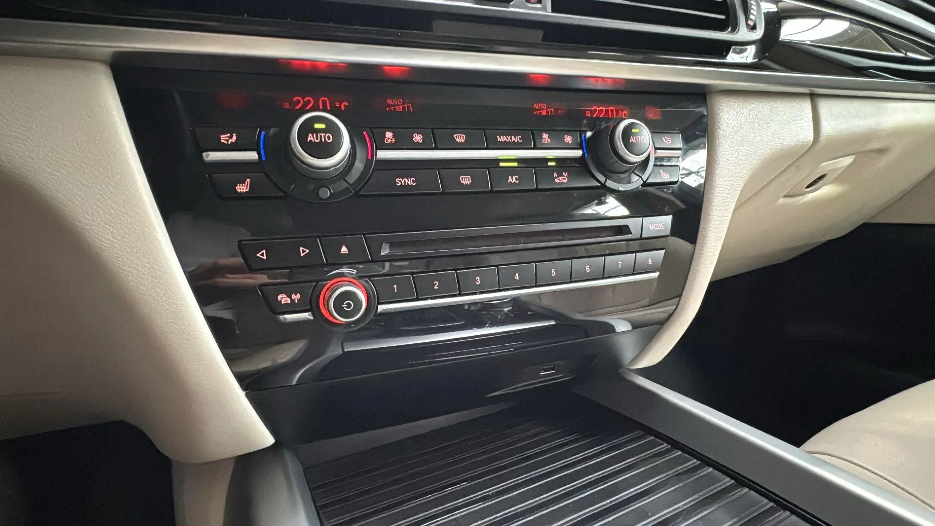 BMW X5 xDrive30d - foto 18